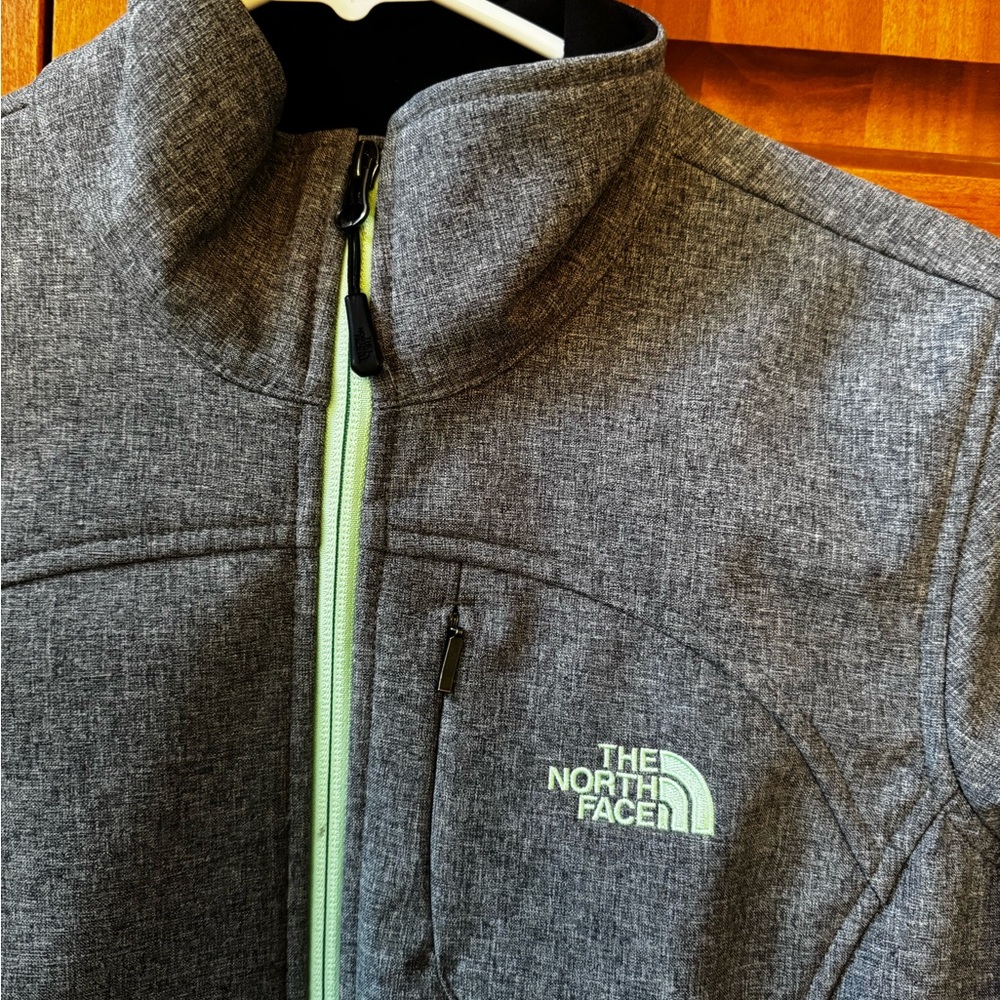 Women’s Grey North Face Fall Jacket Size Medium - Picture 2 of 5